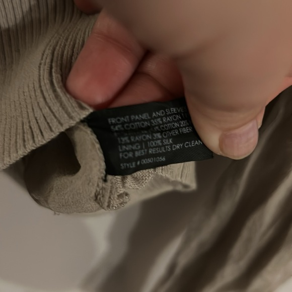 Excellent condition Club Monaco cotton/silk blend cardigan - Picture 6 of 6